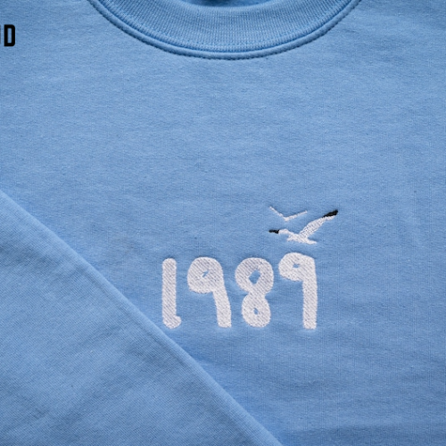 1989 Taylor New Version Embroidered Crewneck T-Shirt, Sweatshirt for Men Women Shirt