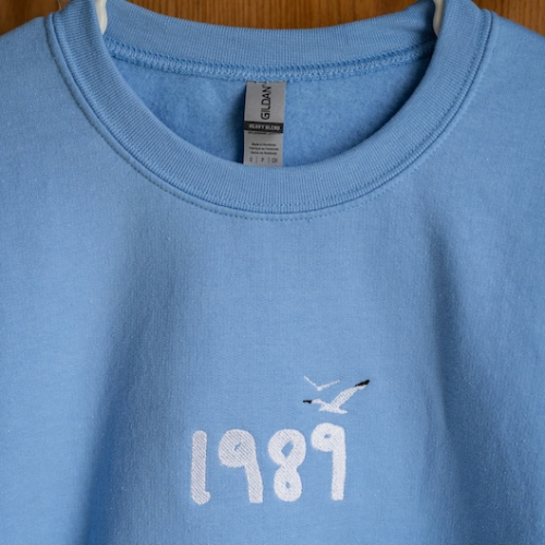 1989 Taylor New Version Embroidered Crewneck T-Shirt, Sweatshirt for Men Women Shirt, Gift for Men Women