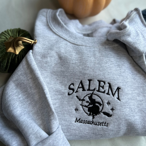 Salem Massachusetts Embroidered Crewneck T-Shirt, Sweatshirt for Men Women Sweatshirt, Gift for Men Women