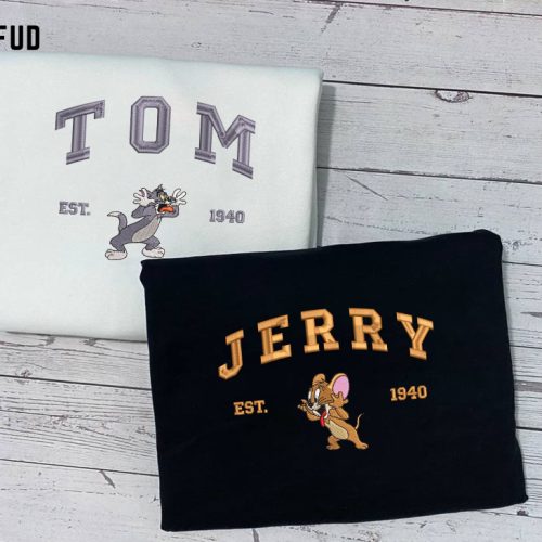Tom & Jerry Embroidered Sweatshirt: Cartoon Trending Vintage Crewneck for Christmas Tom & Jerry Embroidered Sweatshirt: Cartoon Trending Vintage Crewneck for Christmas