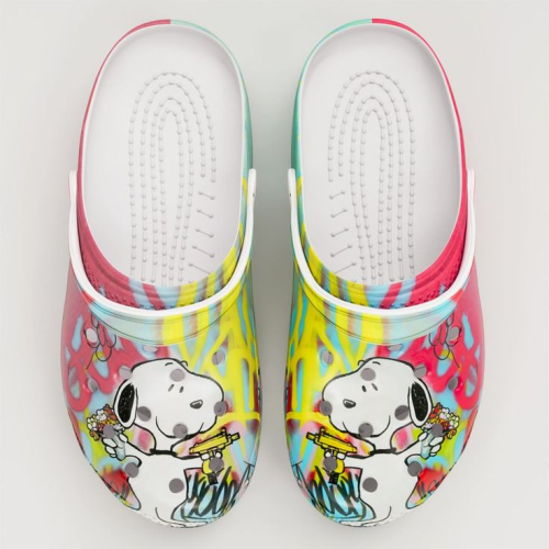 Funny Snoopy And Colorful Flower Classic Clogs Funny Snoopy And Colorful Flower Classic Clogs