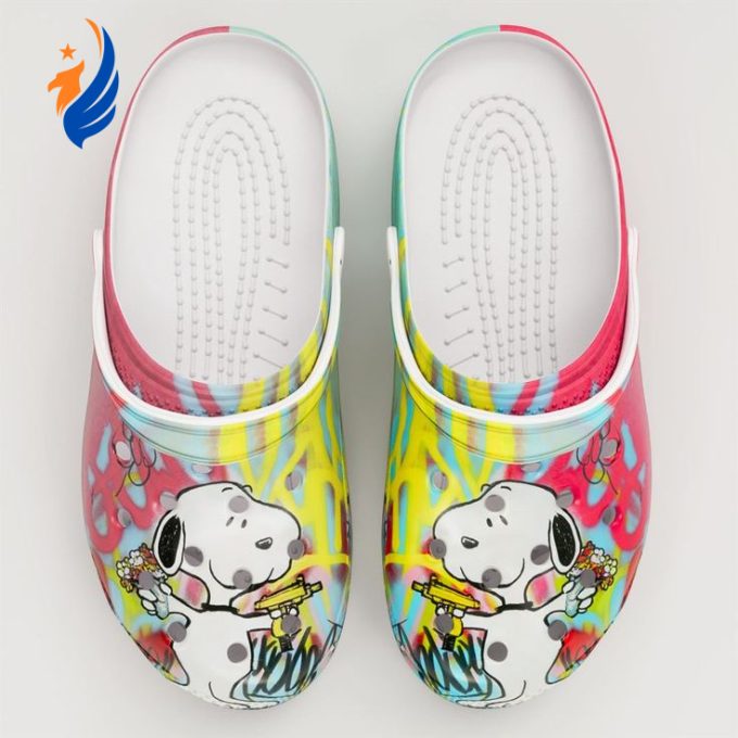 Funny Snoopy And Colorful Flower Classic Clogs Funny Snoopy And Colorful Flower Classic Clogs
