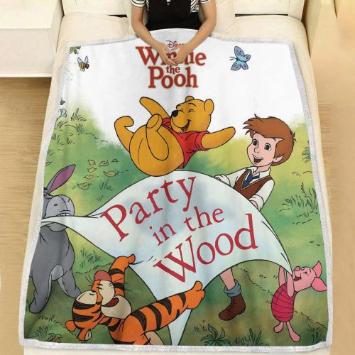 Winnie The Pooh and Friends Sherpa Fleece Quilt Blanket BL1872