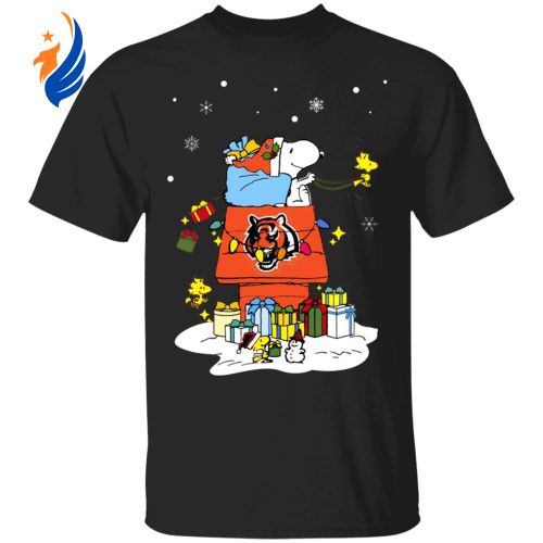 Cincinnati Bengals Santa Snoopy Shirt: Wish You a Merry Christmas – Perfect for Bengals fans! NFL holiday apparel Cincinnati Bengals Santa Snoopy Shirt: Wish You a Merry Christmas – Perfect for Bengals fans! NFL holiday apparel