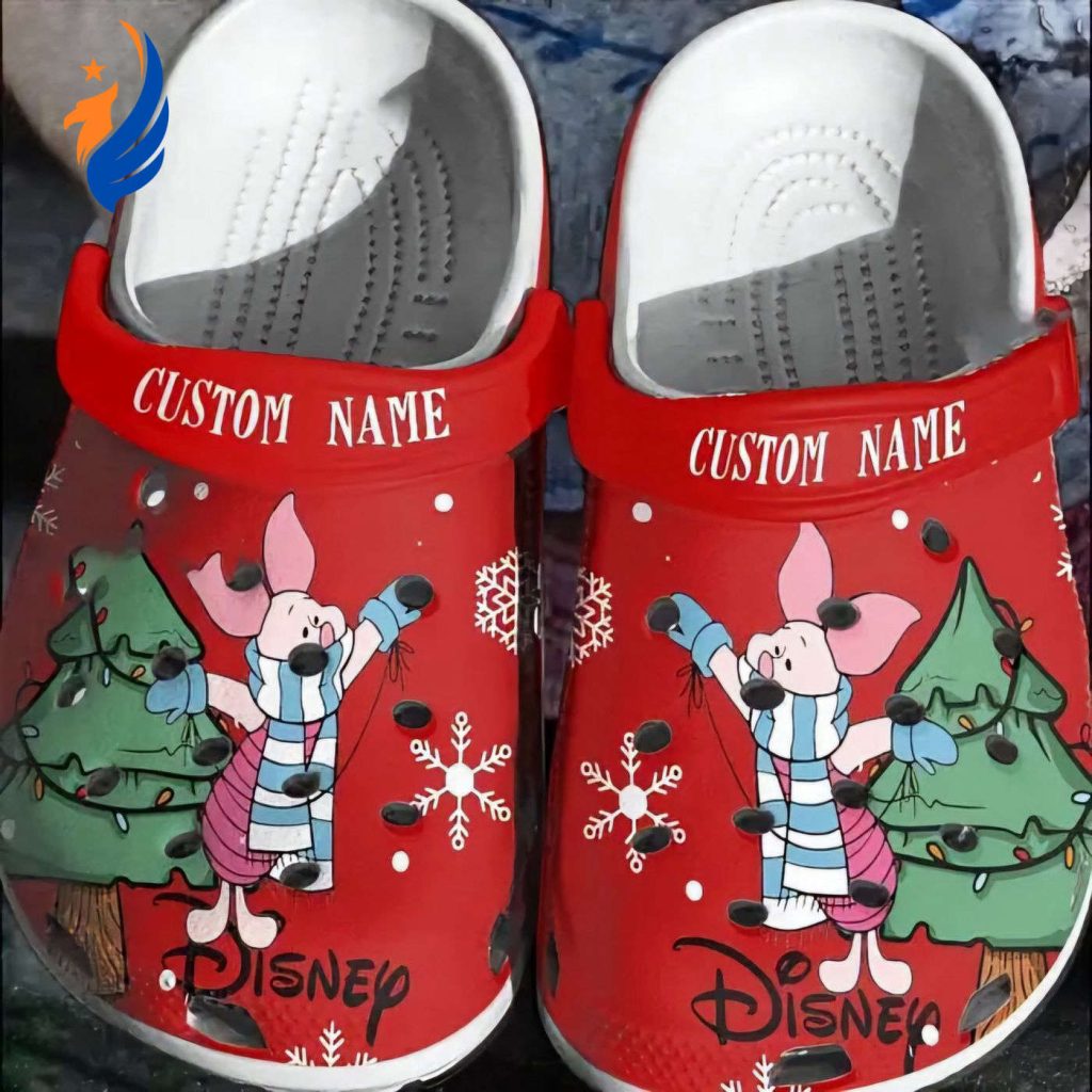 Custom Name Piglet Christmas Winnie The Pooh Red Clogs For Kids And Adutls Custom Name Piglet Christmas Winnie The Pooh Red Clogs For Kids And Adutls