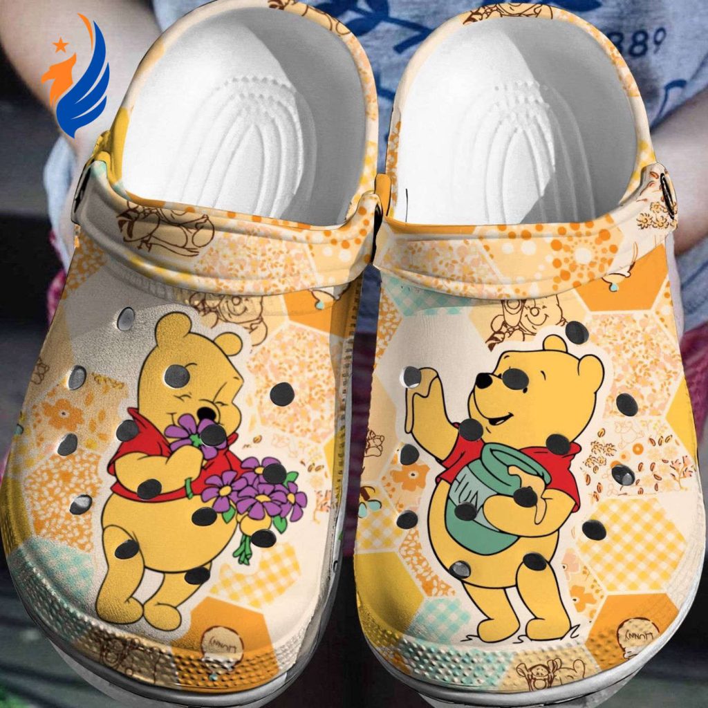 Cute Winnie The Pooh Love Flower And Eating Honey Orange Clogs For Kids And Adutls Cute Winnie The Pooh Love Flower And Eating Honey Orange Clogs For Kids And Adutls