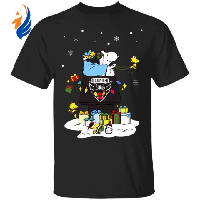 Spread Christmas Cheer with DC United Santa Snoopy Shirt – Merry Holiday Gift Spread Christmas Cheer with DC United Santa Snoopy Shirt – Merry Holiday Gift