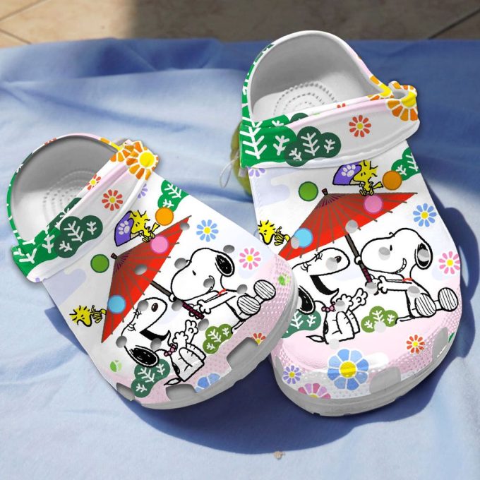 Eye-catching Clogs Snoopy And Belle Clogs For Kids And Adults