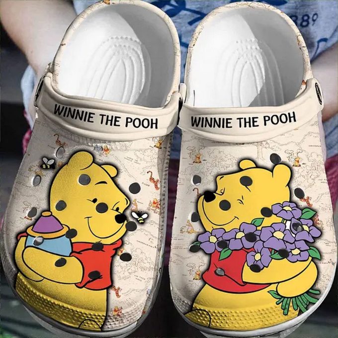 Funny  Winnie The Pooh With Flower And Honey Light Pink Clogs For Kids And Adutls