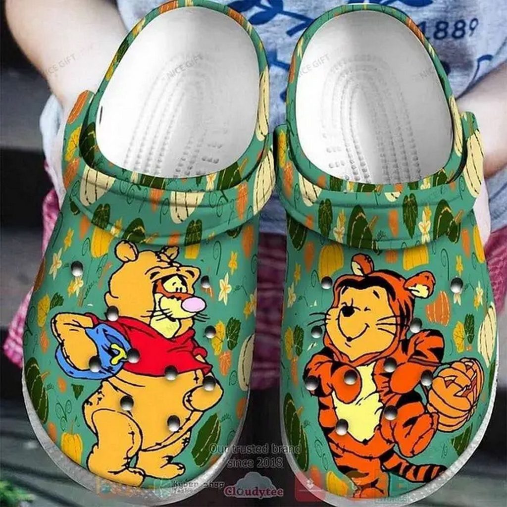 Happy Dream Winnie The Pooh Beige With Polka Dots Clogs For Kids And Adutls Happy Dream Winnie The Pooh Beige With Polka Dots Clogs For Kids And Adutls