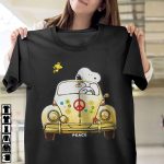 Hippie Snoopy and Woodstock Driving Car Shirt – Vibrant Retro Design for True Peanuts Fans
