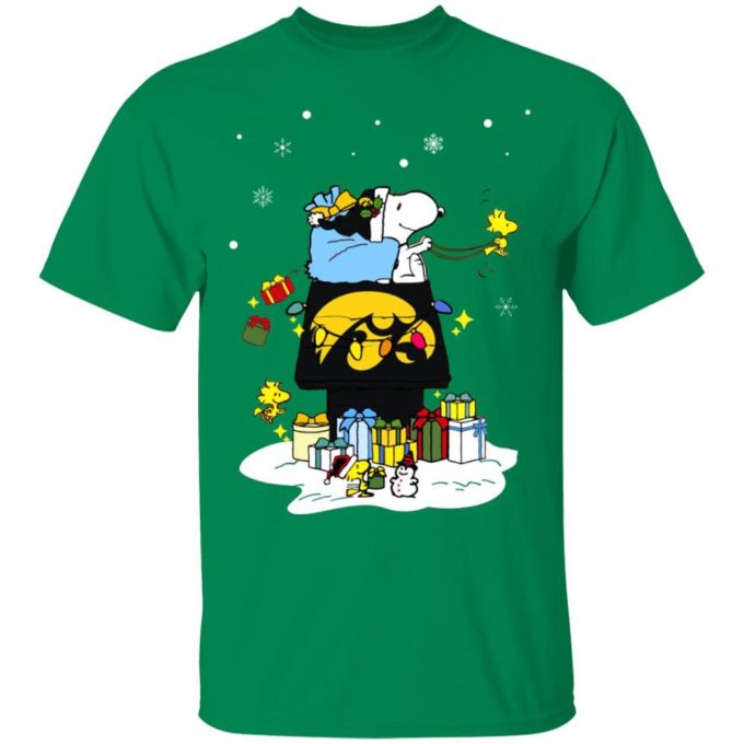 Iowa Hawkeyes Santa Snoopy Christmas Shirt – Festive and Fun Apparel for Hawkeyes Fans!