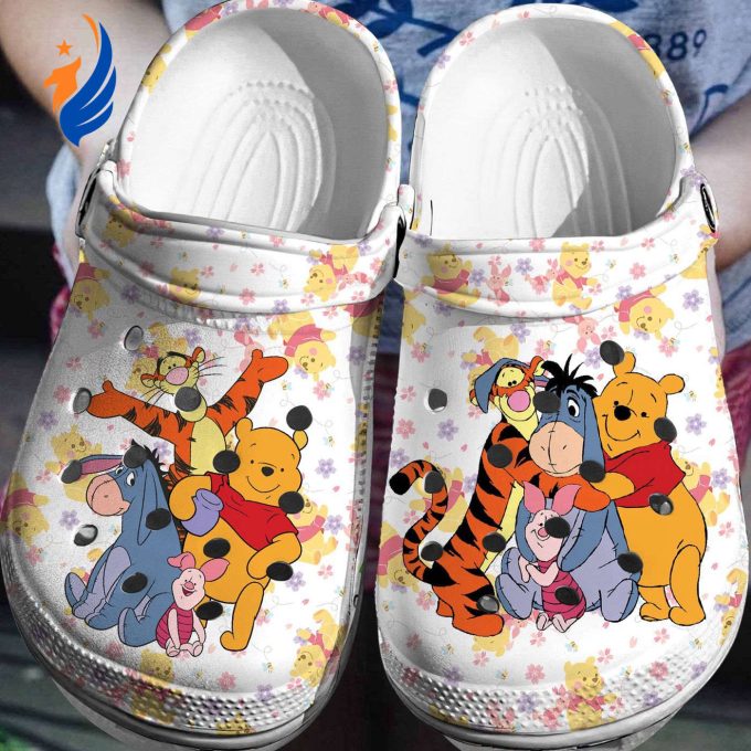 Lovely Winnie The Pooh And Friends White Clogs For Kids And Adutls Lovely Winnie The Pooh And Friends White Clogs For Kids And Adutls