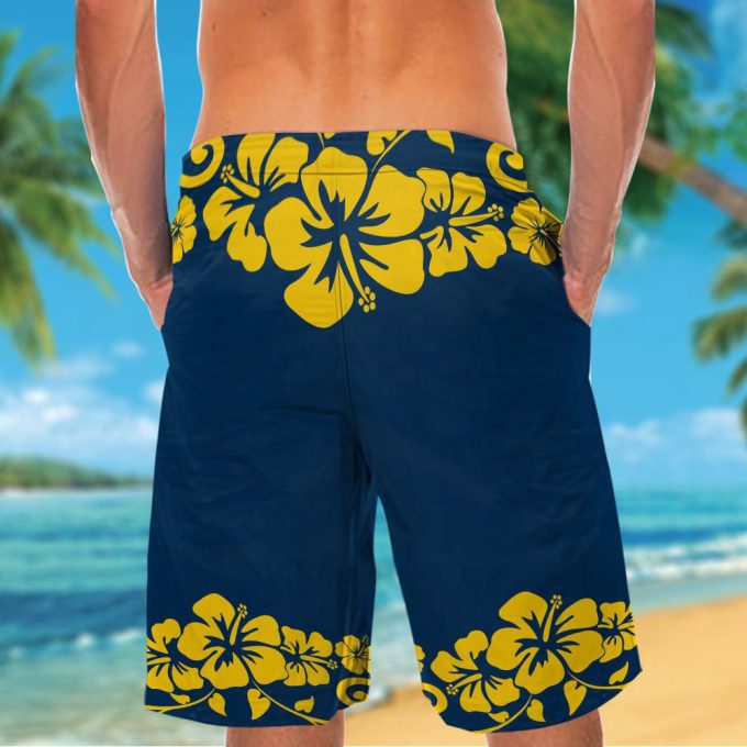 Michigan Wolverines & Snoopy Hawaiian Shirt #2 – Stylish and Fun Team Apparel for Wolverines Fans