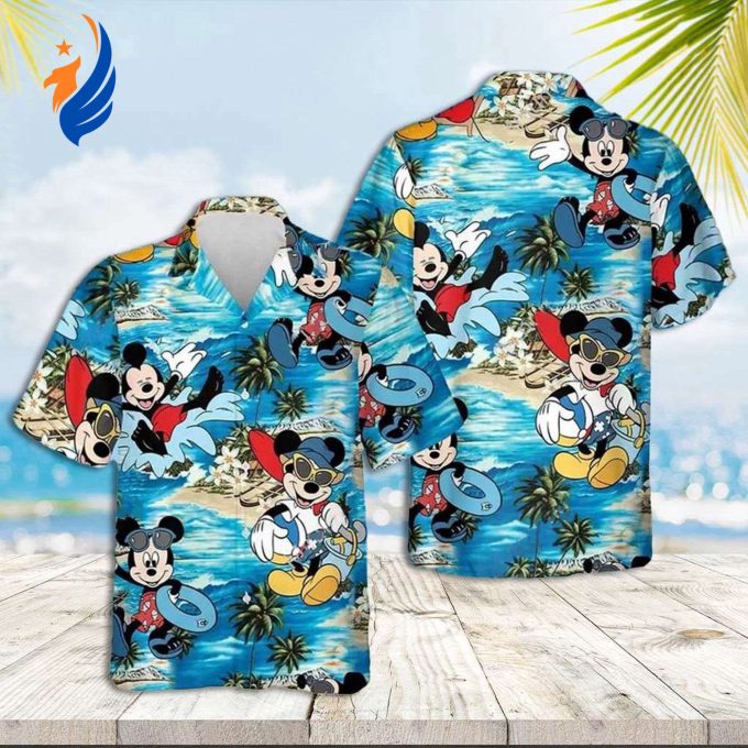Mickey Mouse Hawaiian Shirt: Aloha Style for Your Beach Vacation with Minnie – Perfect Summer Wear! Mickey Mouse Hawaiian Shirt: Aloha Style for Your Beach Vacation with Minnie – Perfect Summer Wear!