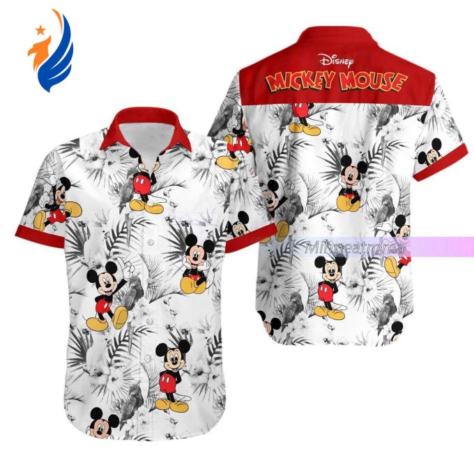 Mickey Hawaiian Shirt: Trendy Disney Button-Up for a Stylish Vacation – Perfect Mickey Mouse Gift!