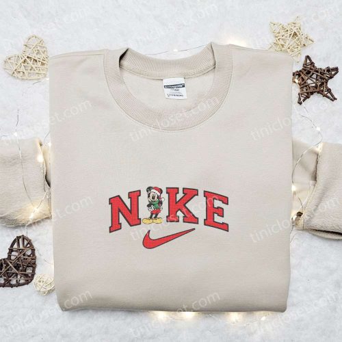 Mickey Mouse Christmas x Nike Cartoon Hoodie – Best Disney Characters Embroidered Shirt for Family – Ideal Christmas Gift!
