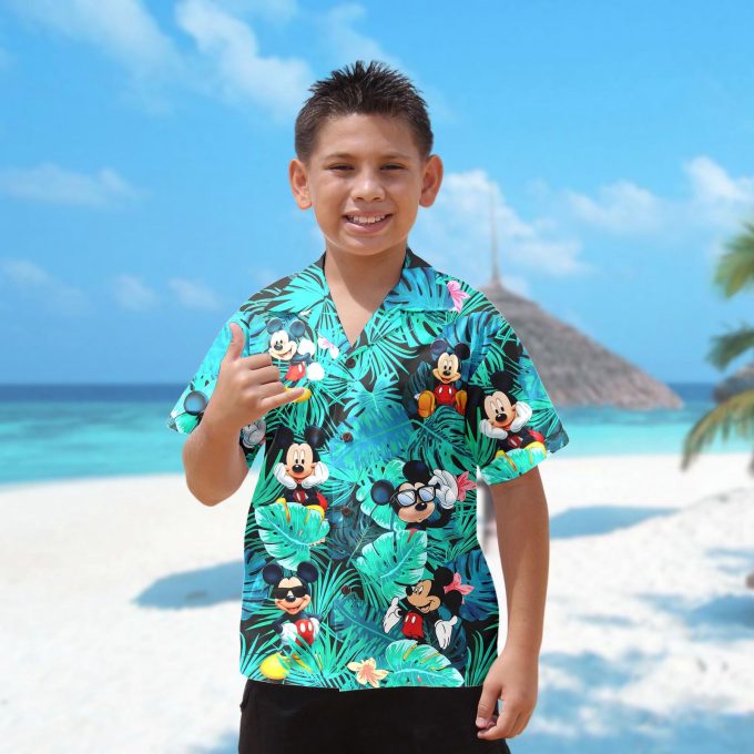 Stylish Mickey Mouse Hawaiian Shirt: Sunglass Pattern Aloha Shirt for Summer Vacation & Family Tropical Button Up