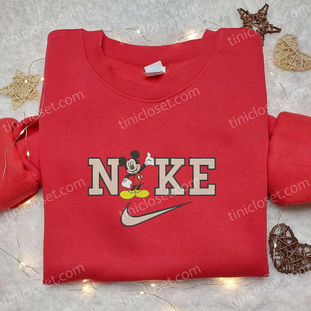 Mickey Mouse x Nike Cartoon Embroidered Sweatshirt – Best Birthday Gift for Family – Nike Inspired Hoodie Mickey Mouse x Nike Cartoon Embroidered Sweatshirt – Best Birthday Gift for Family – Nike Inspired Hoodie