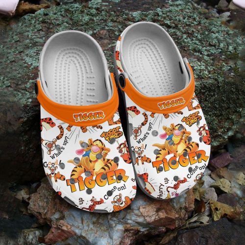 New Clogs Winnie The Pooh Tigger Cartoon Clogs For Kids And Adults