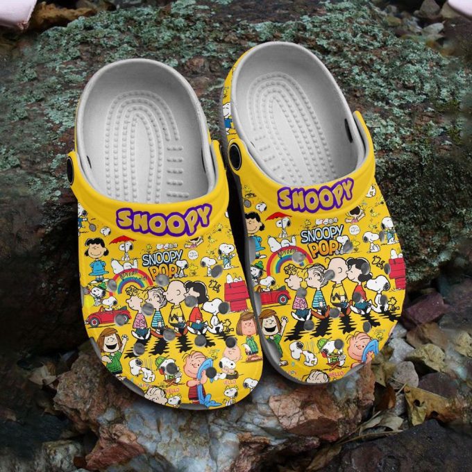 New Design Cartoon Peanuts Snoopy Clogs, Soft And Lightweight Clogs For Outdoor Activity