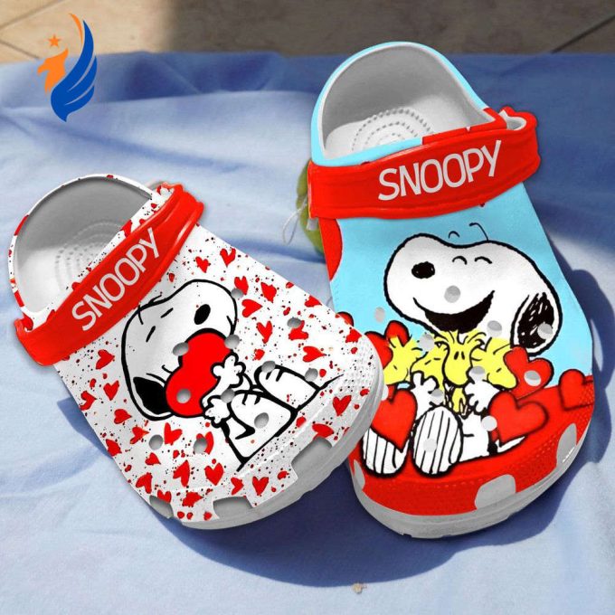 New Design Of Adorable Snoopy And Tiny Hearts Classic Clogs, Perfect Footwear For Kids And Adults New Design Of Adorable Snoopy And Tiny Hearts Classic Clogs, Perfect Footwear For Kids And Adults