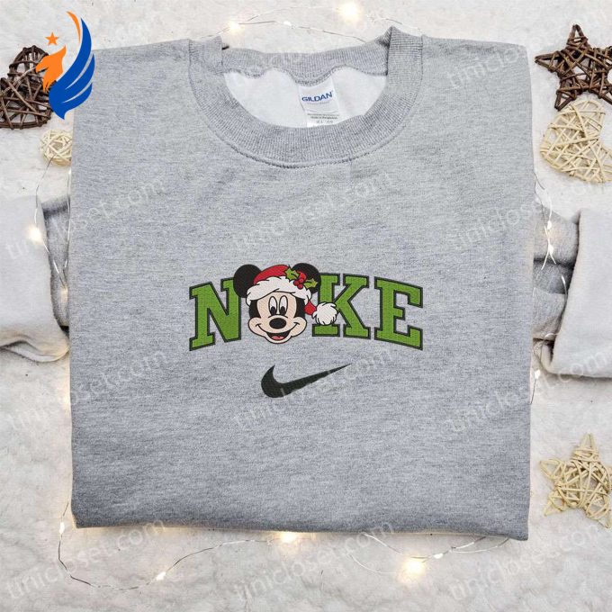 Nike x Christmas Mickey Santa Hat Sweatshirt: Disney Characters Movie Merry Christmas Embroidered Shirt – Perfect Christmas Gift Idea