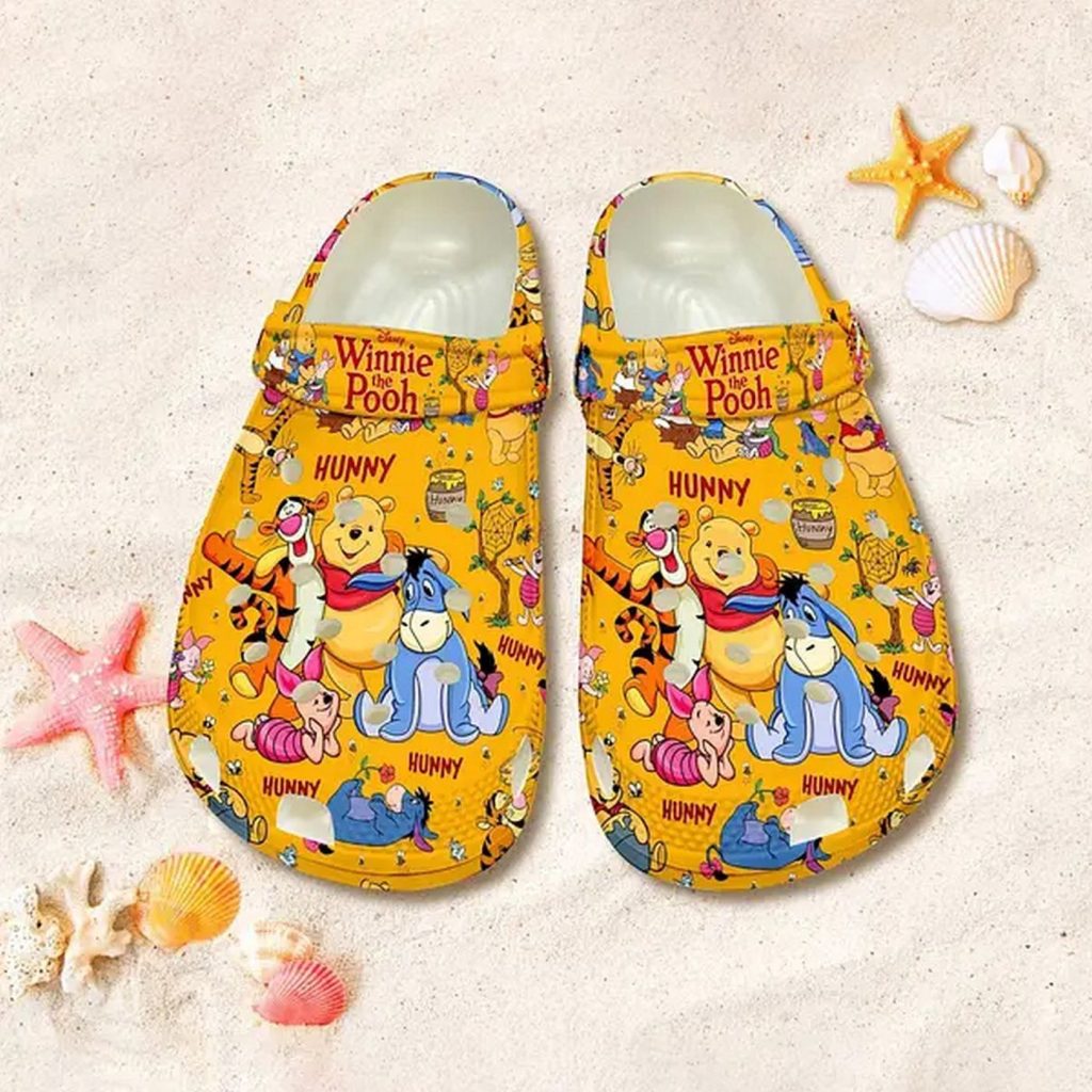 Pretty Winnie The Pooh And Friends Orange Clogs For Kids And Adutls Pretty Winnie The Pooh And Friends Orange Clogs For Kids And Adutls