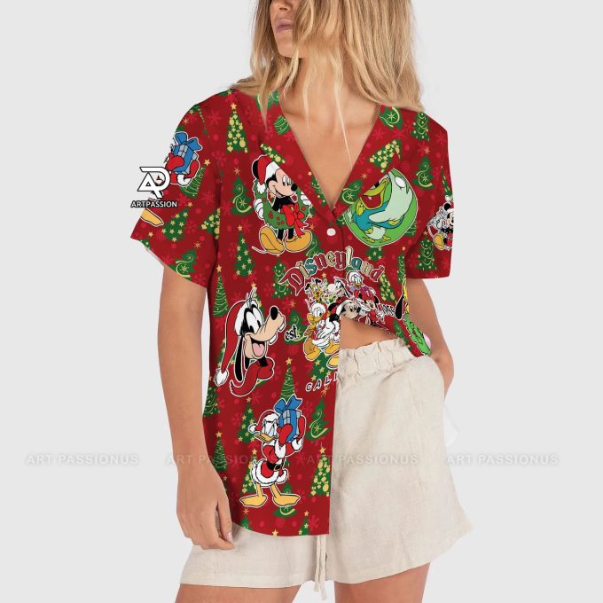 Retro Disneyland Christmas Hawaiian Shirt – Festive Mickey & Friends Design for Unforgettable Holiday Vibes