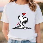 Valentine Day T Shirt, Snoopy Heart Valentine’s Day Balloon T-Shirt Snoopy Love Shirt Snoopy