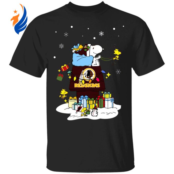 Get Festive with Washington Redskins Santa Snoopy: Merry Christmas Shirt
