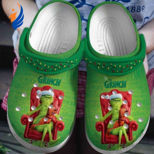 Water-resistant And Lightweight Grinches Christmas Green Clogs For Kids And Adults